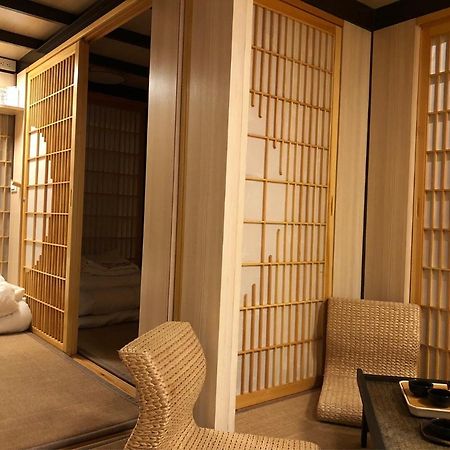 台甕茶室青年旅館 Tai-Wong Tatami Room Hostel Tainan Exterior photo