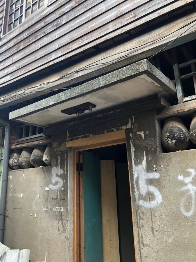 台甕茶室青年旅館 Tai-Wong Tatami Room Hostel Tainan Exterior photo