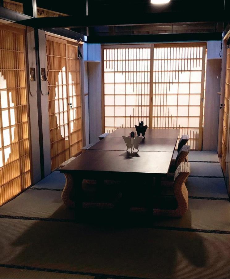 台甕茶室青年旅館 Tai-Wong Tatami Room Hostel Tainan Exterior photo